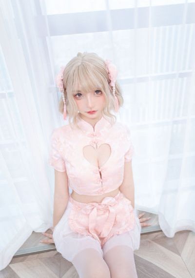 踏仙君当众上楚妃