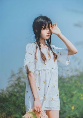 穿丝袜的女社长电影
